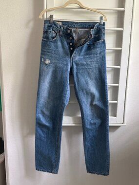 Levi’s 501 Original Jeans W26 L30 Distressed Medium Wash Button Fly